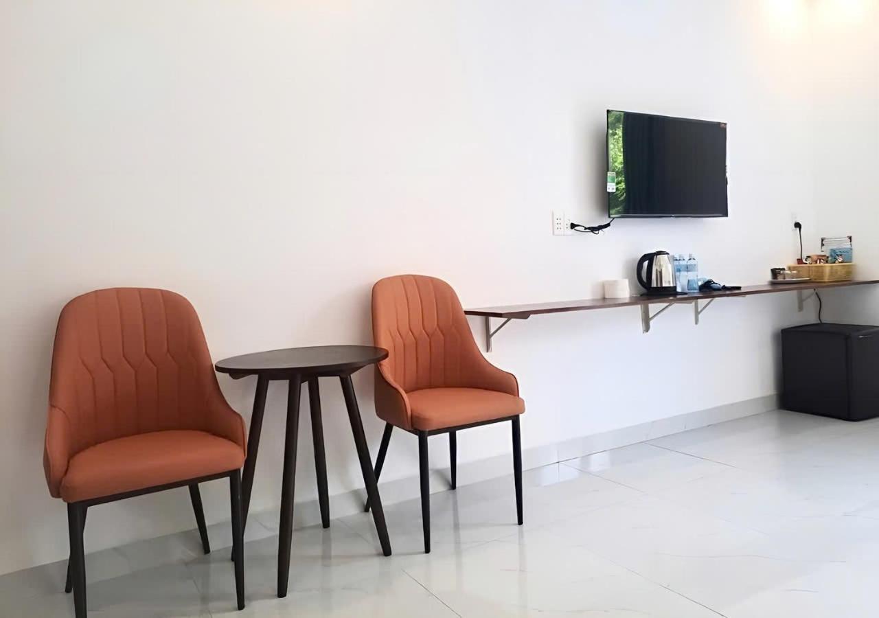 Lava Rock Viet Nam Lodge Anhfly Resort Nam Cat Tien Bagian luar foto