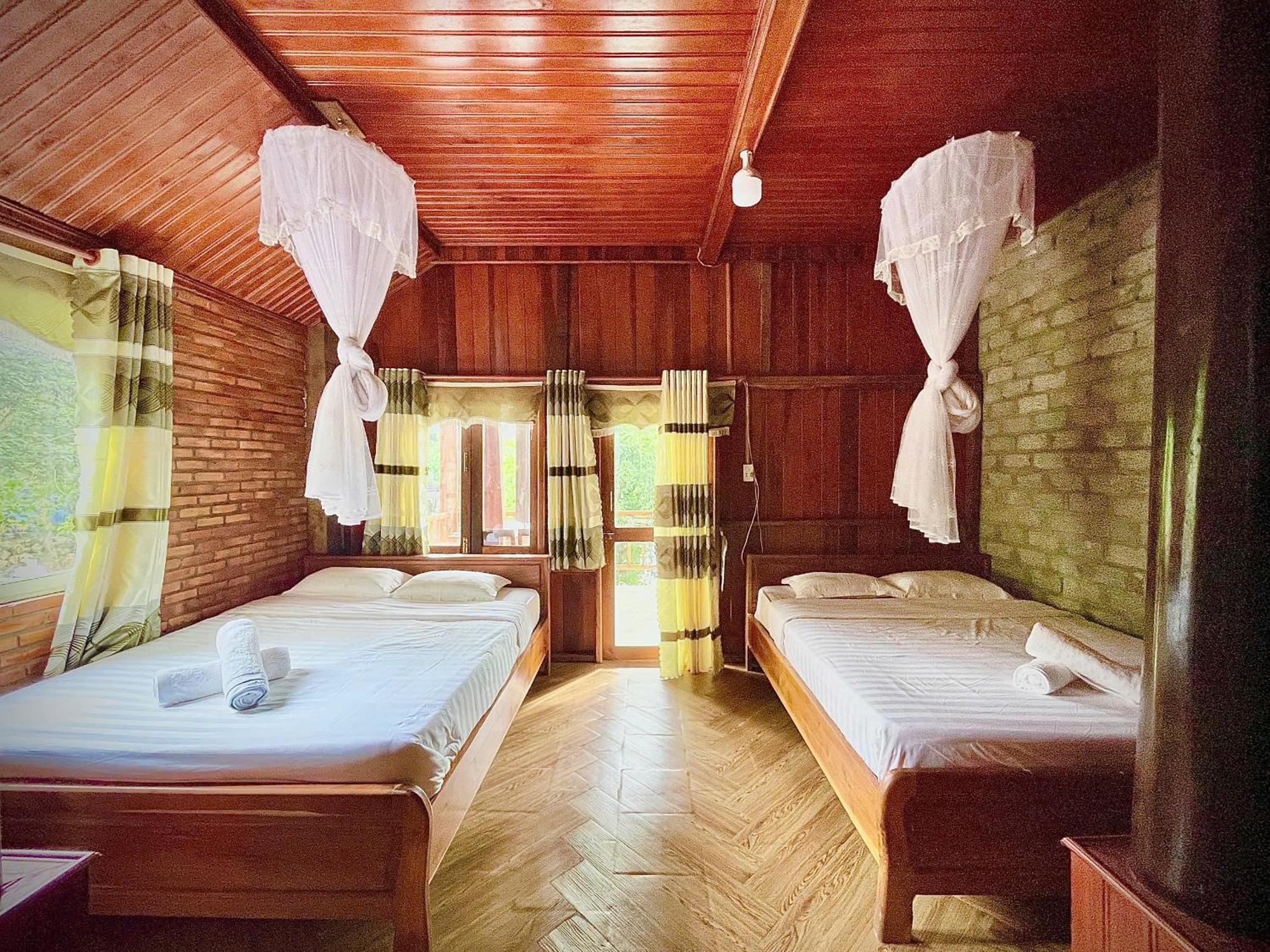 Lava Rock Viet Nam Lodge Anhfly Resort Nam Cat Tien Bagian luar foto